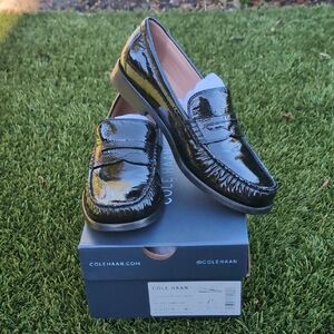 NEW Women's Cole Haan Crinkle Glossy Black Patent Leather Lana Lux Loafers